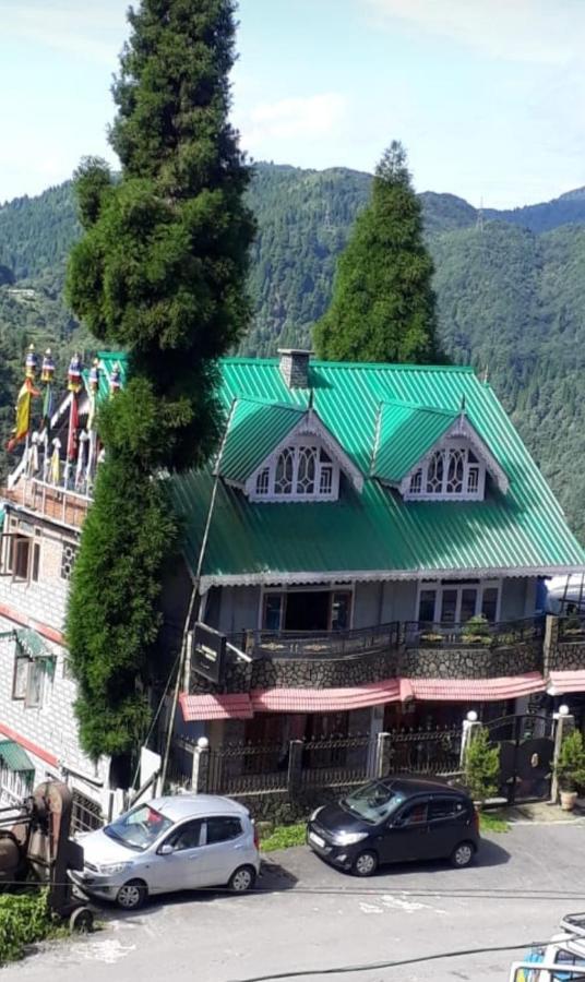 Tharbaling Homestay Darjeeling  Extérieur photo